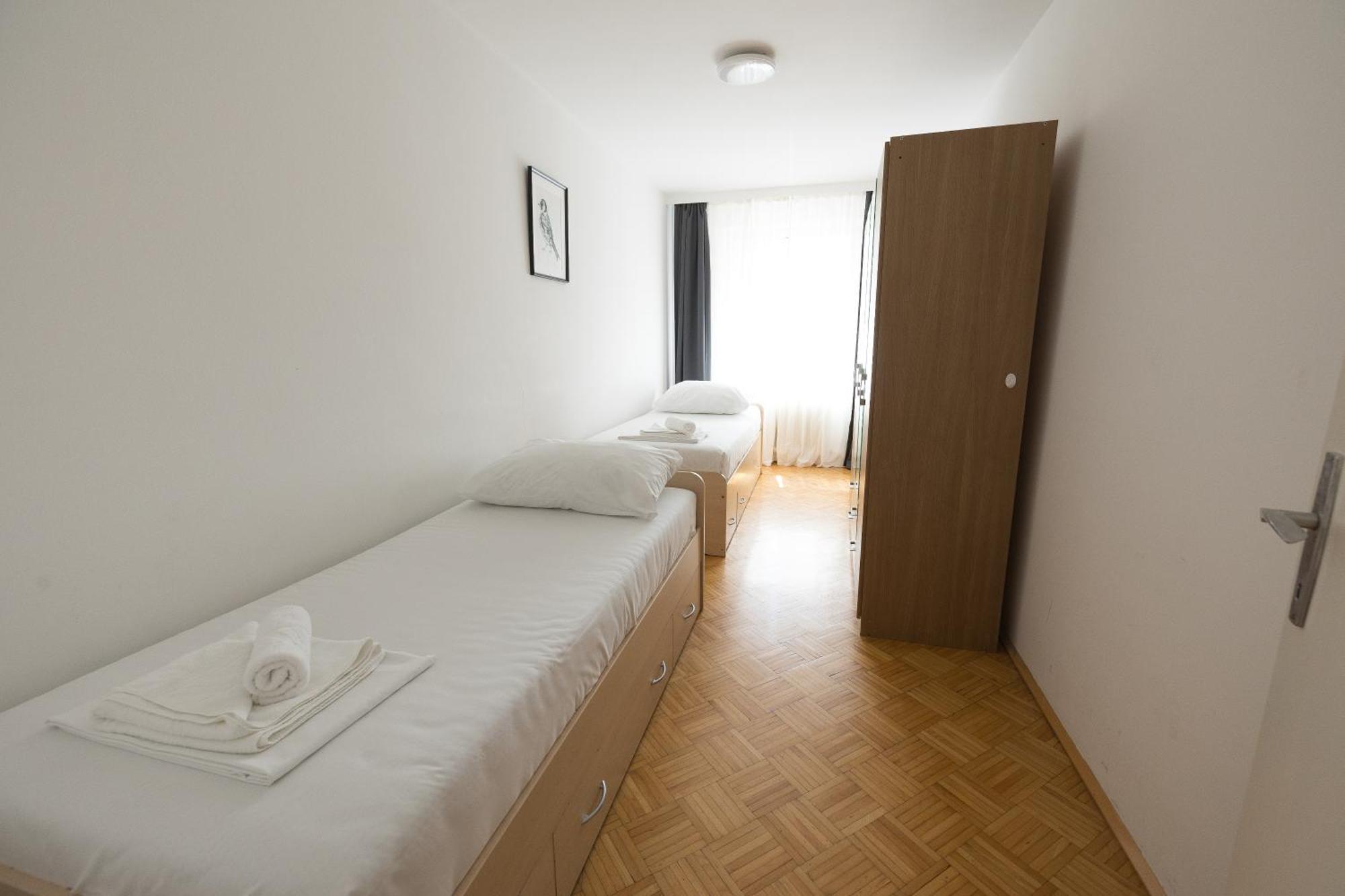Retro Apartment In The City Center. فيينا المظهر الخارجي الصورة